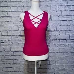 H.I.P. Tank pink happening in the present nwt